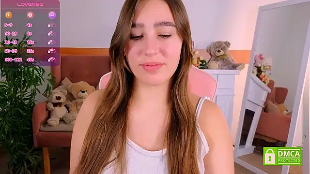 Snapshot of _Eliizabeth_ chatting on October 29, 10:55 pm Eliizabeth online show from October 29, 10:55 pm