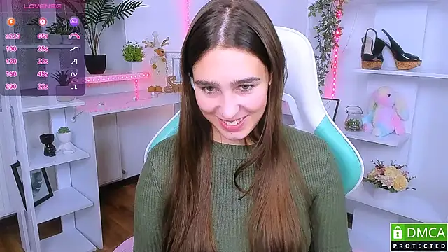 Snapshot of _Eliizabeth_ chatting on November 8, 10:41 pm Eliizabeth online show from November 8, 10:41 pm