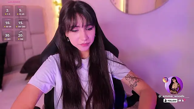 emma woods  online show from December 2, 3:36 pm