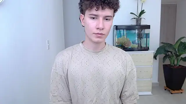 adrian morelly online show from December 7, 6:26 pm