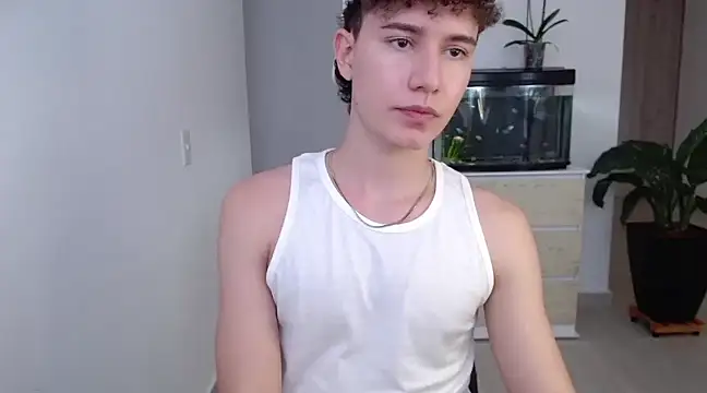 adrian morelly online show from December 12, 10:09 pm