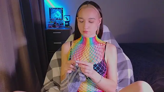 shey1i online show from December 5, 12:03 pm