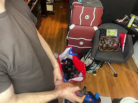 leanjamesdean online show from March 3, 6:03 pm