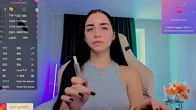 Snapshot of Kemi__Jordan chatting on November 14, 8:35 am Kemi Jordan online show from November 14, 8:35 am