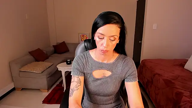 Kristen Garner online show from March 16, 8:24 pm