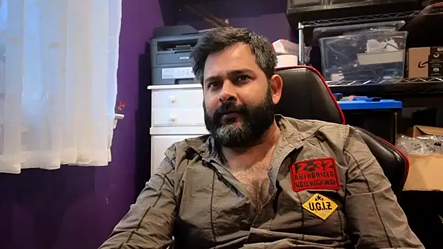 Sakhtlaundaz online show from November 13, 8:52 pm