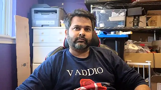 Sakhtlaundaz online show from April 7, 9:37 pm