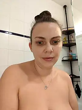 LEAsquirt91 online show from January 5, 11:44 pm