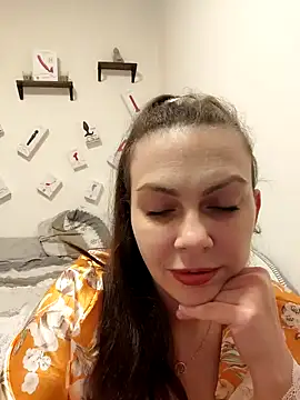 LEAsquirt91 online show from February 1, 7:26 am