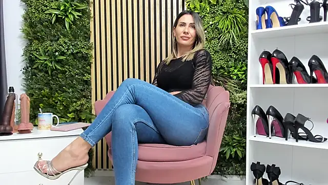 sweetcherry30 online show from March 25, 7:03 am