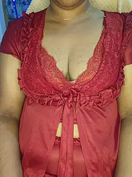 Snapshot of Malluivaniya chatting on July 28, 5:34 pm Malluivaniya online show from July 28, 5:34 pm