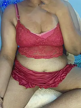 Snapshot of Malluivaniya chatting on July 30, 7:02 pm Malluivaniya online show from July 30, 7:02 pm