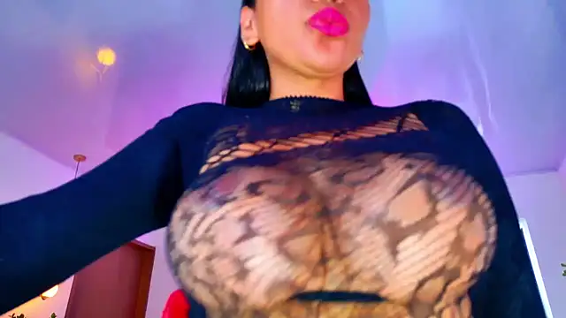 SQUIRT4UMEGAN online show from May 10, 7:08 pm