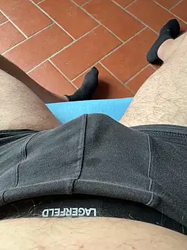 Snapshot of jacky4501 chatting on May 14, 3:30 pm jacky4501 online show from May 14, 3:30 pm