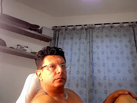 pedropicapi online show from November 3, 7:48 pm