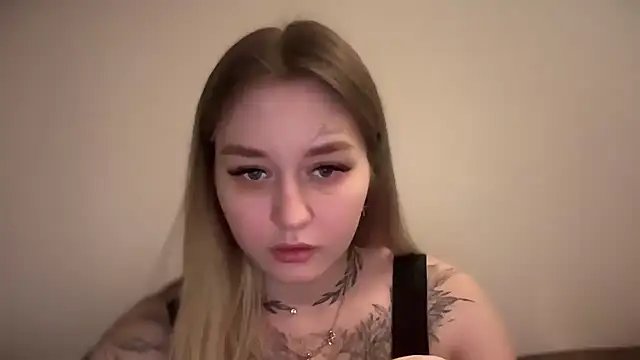 Snapshot of Isabel-Bailey chatting on December 31, 8:34 pm Isabel-Bailey online show from December 31, 8:34 pm