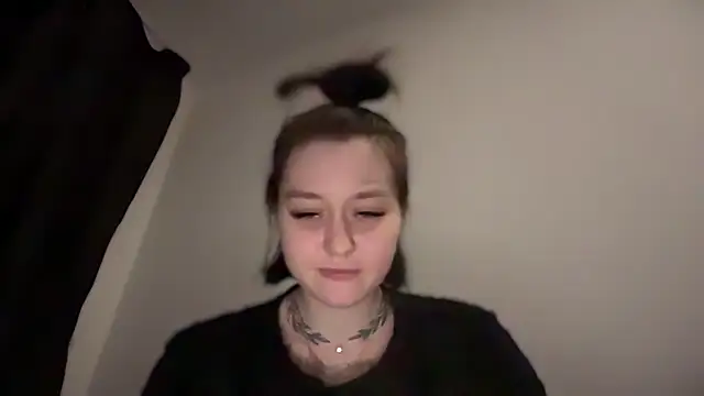 Snapshot of Isabel-Bailey chatting on January 25, 12:59 am Isabel-Bailey online show from January 25, 12:59 am