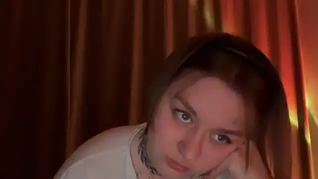 Isabel-Bailey online show from April 16, 8:09 pm