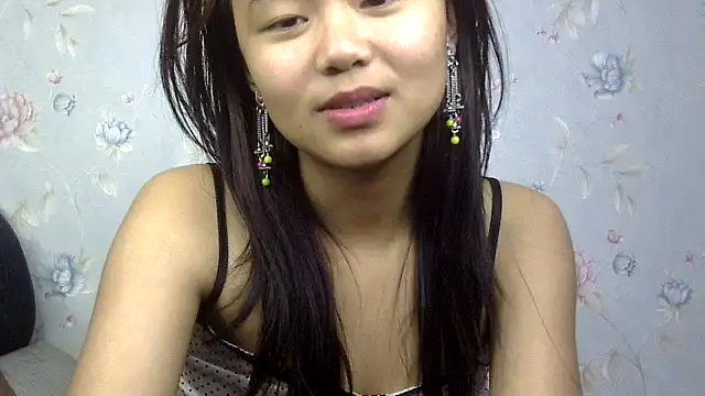 Snapshot of cute_sapna chatting on December 12, 2:00 pm cute sapna online show from December 12, 2:00 pm