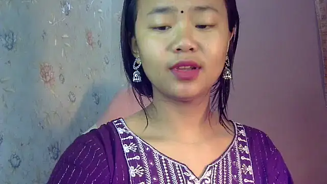 Snapshot of cute_sapna chatting on January 10, 12:17 am cute sapna online show from January 10, 12:17 am