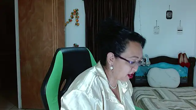 candy crazy38 online show from February 13, 8:17 am