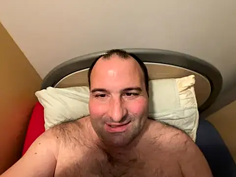 FrankTaylor66 online show from November 12, 9:14 pm