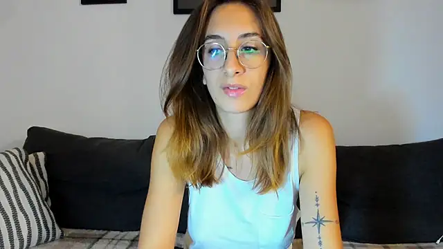 DesireMore90 online show from November 5, 10:32 pm