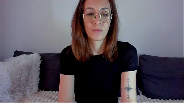 DesireMore90 online show from February 24, 8:34 am