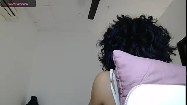 Putaku San online show from October 10, 4:00 am