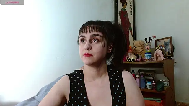 collette beaufoy  online show from October 19, 10:21 pm