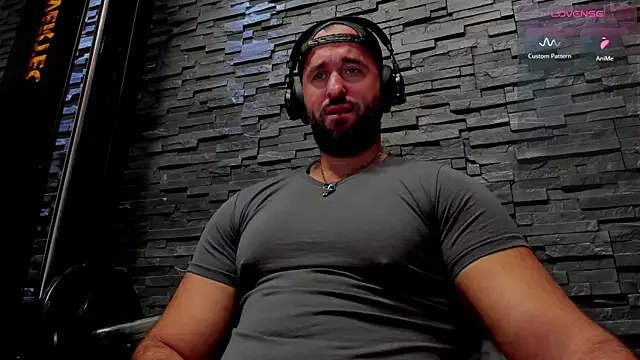 Snapshot of David_Big_Daddy chatting on October 11, 9:46 pm David Big Daddy online show from October 11, 9:46 pm