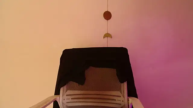 Snapshot of brdot_ chatting on December 20, 5:42 pm brdot online show from December 20, 5:42 pm