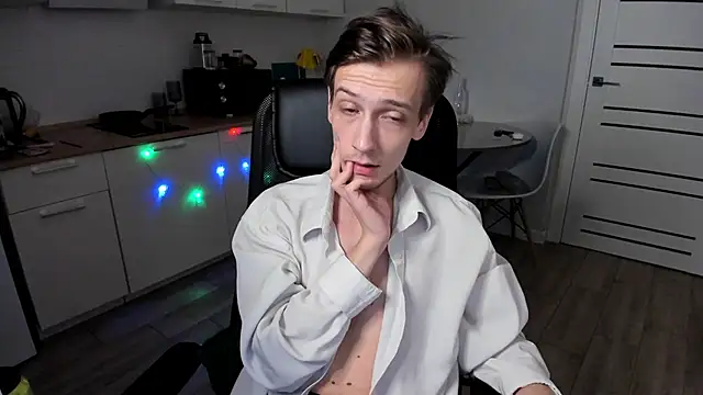 Rick Reed online show from November 8, 3:29 am