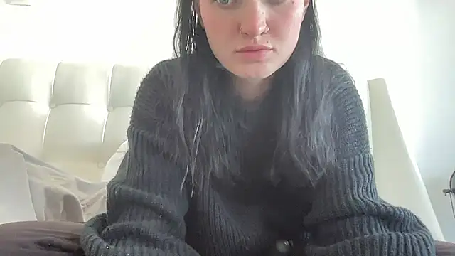 Snapshot of mariemelissah chatting on December 18, 10:10 am mariemelissah online show from December 18, 10:10 am