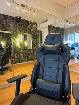 MileySin1111 online show from March 23, 3:05 pm