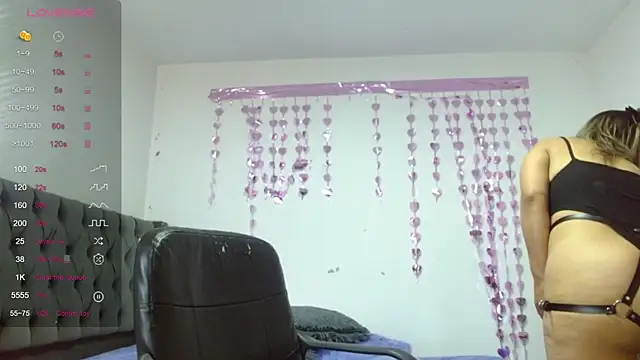 Lady  Pink online show from January 24, 9:15 pm