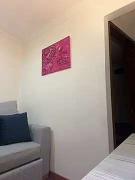 marthina thompsson online show from February 12, 1:52 am