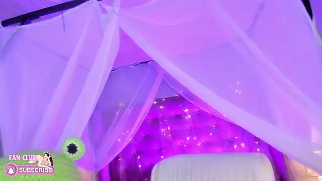 Ellie Jhonson   online show from February 3, 12:03 pm