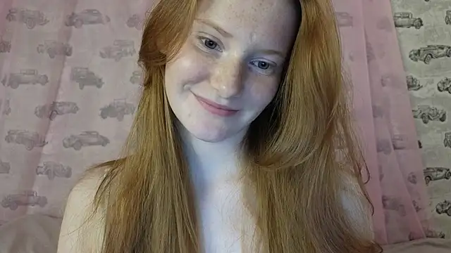 Snapshot of FiaMoor chatting on July 30, 9:36 pm FiaMoor online show from July 30, 9:36 pm