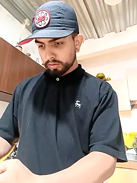 Ferchog5 online show from March 25, 11:00 pm