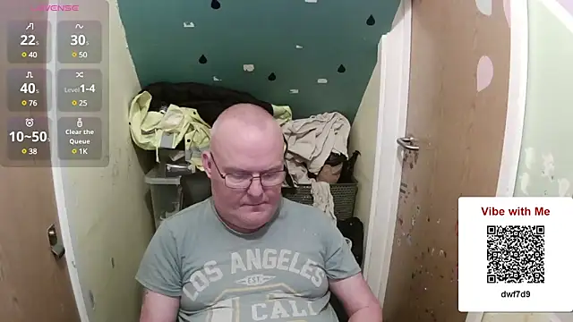 FriendlyDave online show from February 13, 2:52 pm