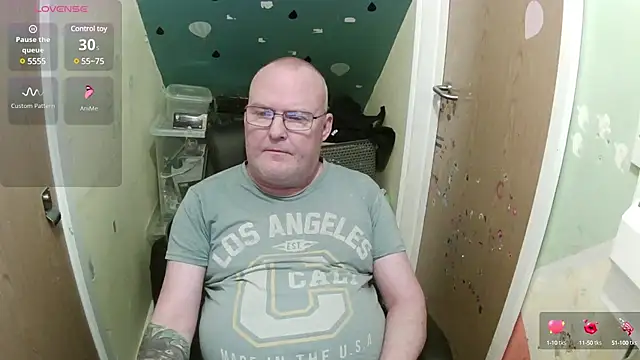 FriendlyDave online show from February 16, 6:32 pm