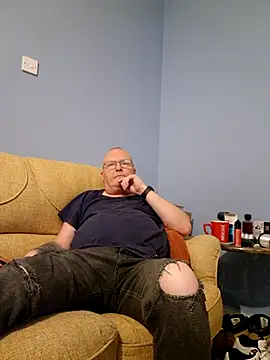 FriendlyDave online show from March 19, 9:58 pm