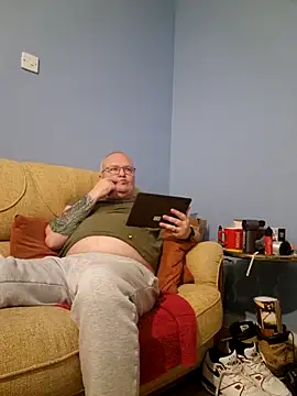 FriendlyDave online show from March 22, 10:15 pm