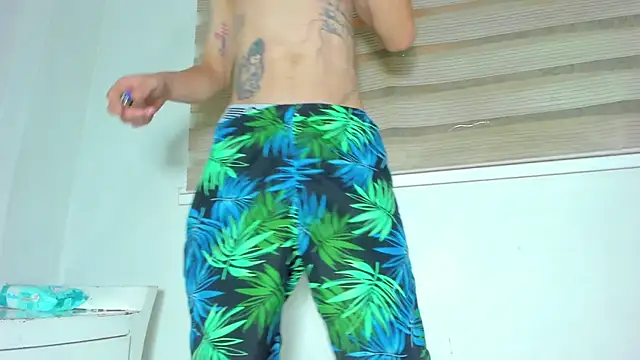 enjoy hotparty online show from January 5, 6:44 pm