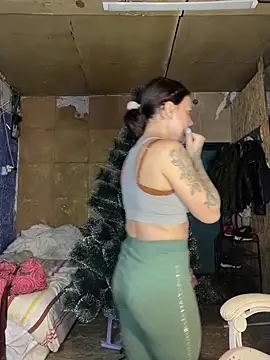 Jess honey online show from December 17, 1:27 pm