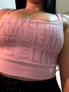 Snapshot of lupyta20 chatting on October 16, 1:06 am lupyta20 online show from October 16, 1:06 am