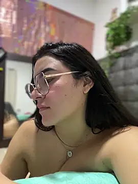 Lia flowers online show from January 12, 5:34 am