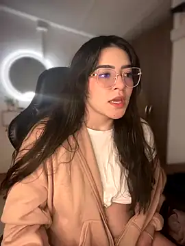 Lia flowers online show from October 28, 12:36 am