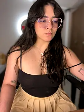 Lia flowers online show from November 27, 12:24 am